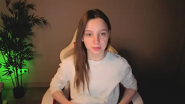 lolytaberry - Lolytaberry's free webcam