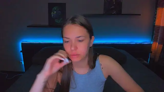 AlexaBarkley webcam
