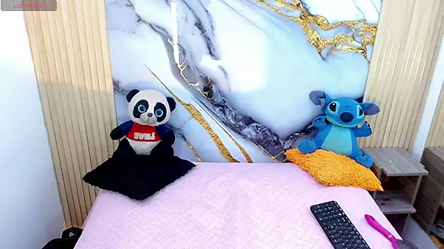 natashaislerxxx webcam