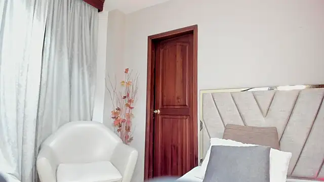 SeleneLujan webcam