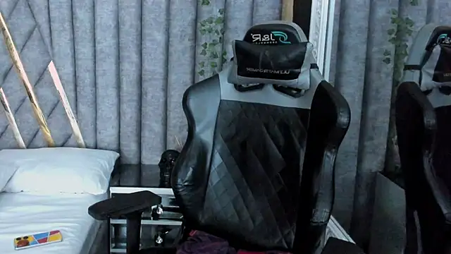 MikeHuddson webcam