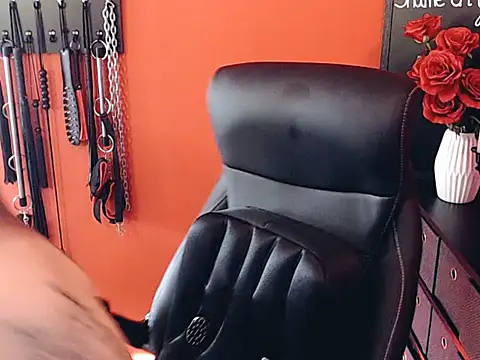 _MissJaneWarren_ webcam