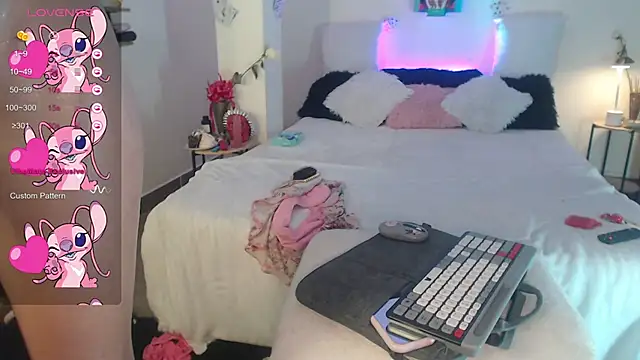 danny_1hotcute webcam
