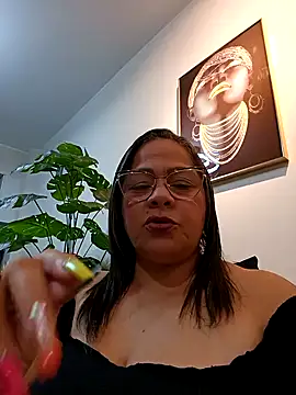 Angie_milf50 webcam