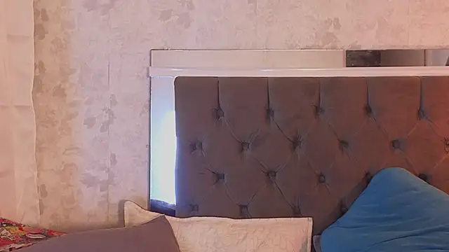 july_quinzel webcam
