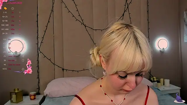 AdeleSilvy webcam