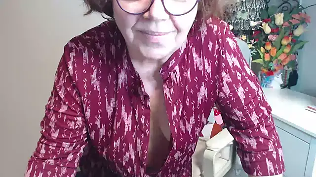 adelewildx - Adelewildx's free webcam - UK Sex Cams