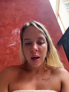  LikaCat chat room