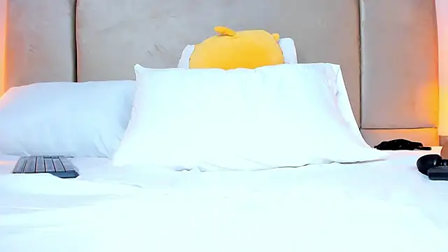isabel_sofiaa webcam