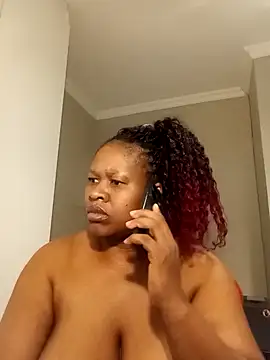 bustylisa1983 webcam