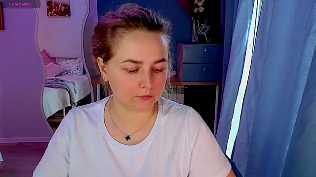 Mira_Mermayd webcam