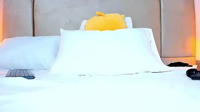isabel_sofiaa webcam