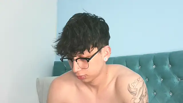 _Thomas_hot_ webcam
