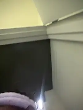 Bustygoddess32 webcam