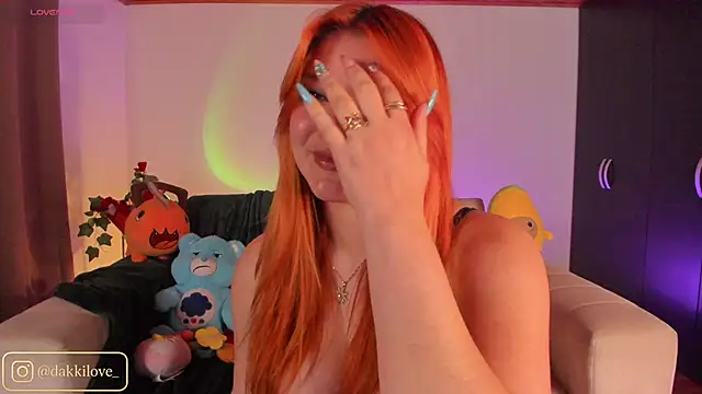 DAKOTA_LOVEE webcam