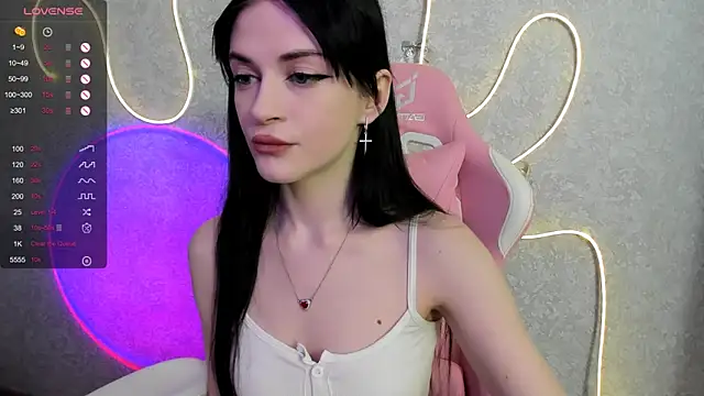 Molly_Crystall webcam