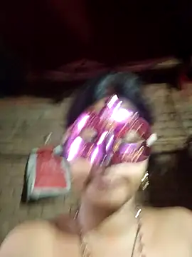 Horny-Rashi webcam
