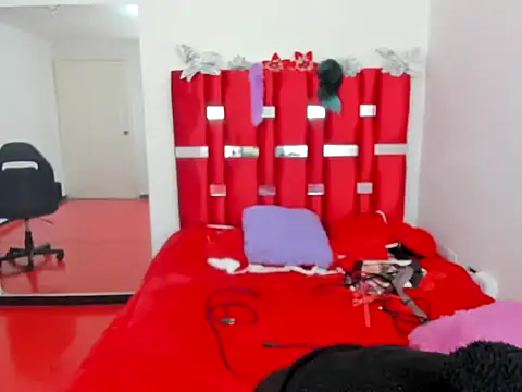 scarlett_red_1 webcam