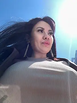 Wet__Bunny Live Webcam on Stripchat