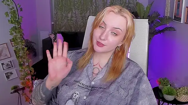 AsheLucker webcam