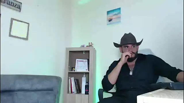 cowboyht webcam