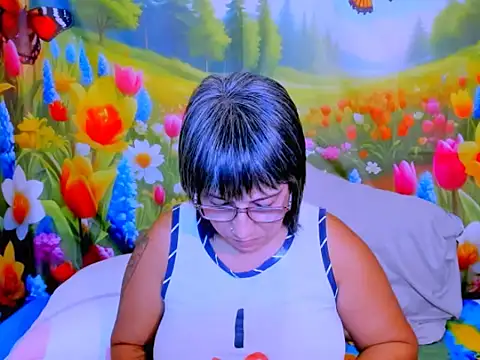 indianroxy webcam