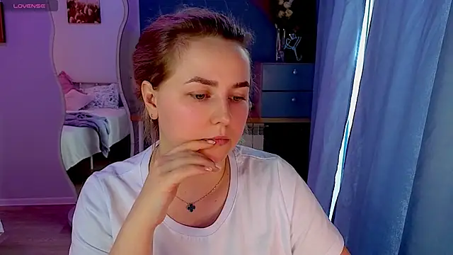 Mira_Mermayd webcam
