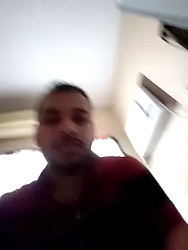 vishnuvinod_india (M young) - Cumming infront of random girl in dubai