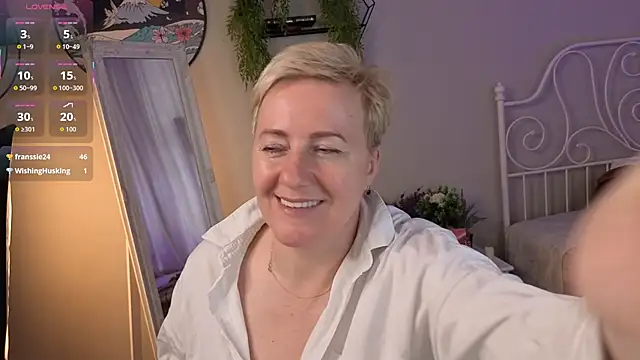 Nika_Smit webcam