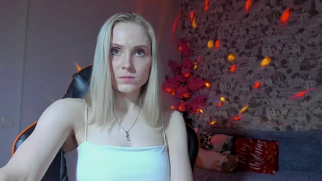 Gina_Gina_love webcam