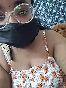 MaggieTelugu-15 webcam