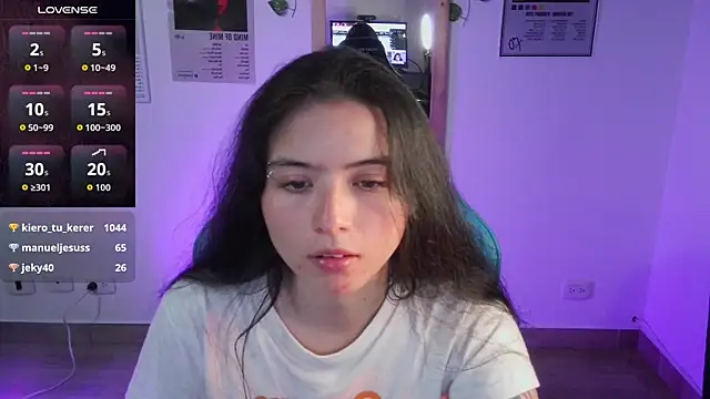 JadeMonet webcam