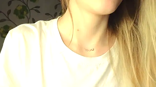 StarFrom_Hell webcam