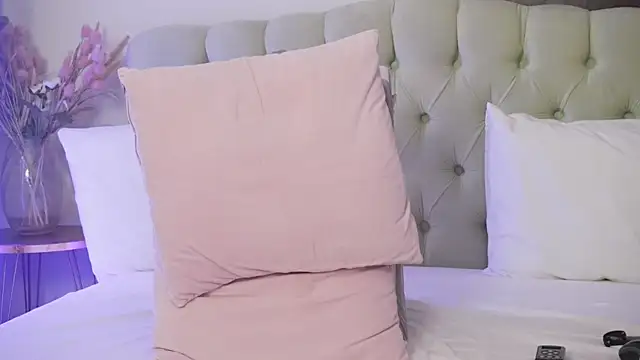 Britney_Lynn webcam