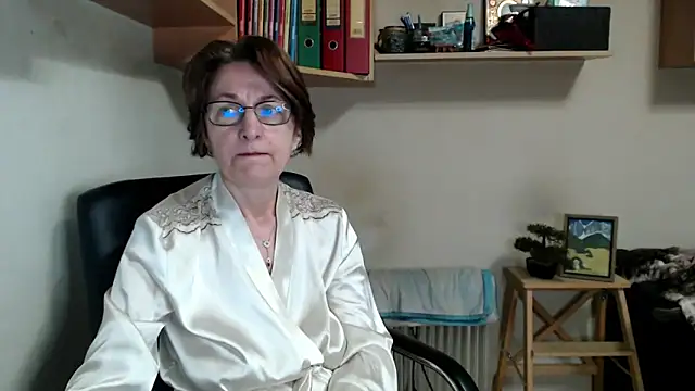 katemodel webcam