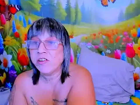 indianroxy webcam