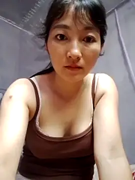 Asami_6868 webcam