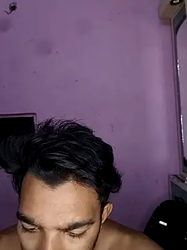 ItsPlayboy031 webcam