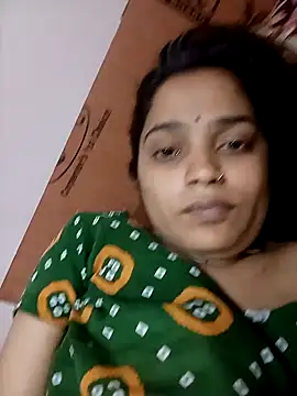 Trisha_71 webcam