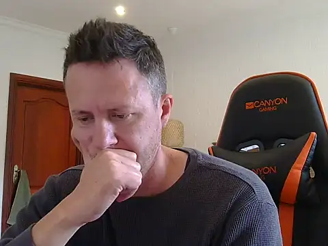 TroyDieselXXX webcam