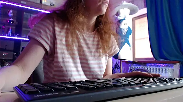 pa1e_pr1ncess webcam