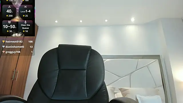 Natasha_Kiim_ webcam
