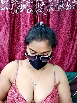 Jasmine_jaaan webcam