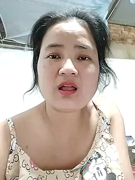 BigAss-69 webcam