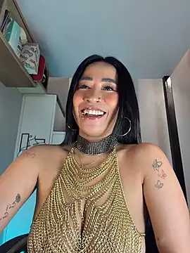 AsianMilfSheryl webcam