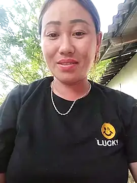 phuongnhi-- webcam