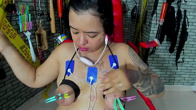 ariel_bdsm webcam