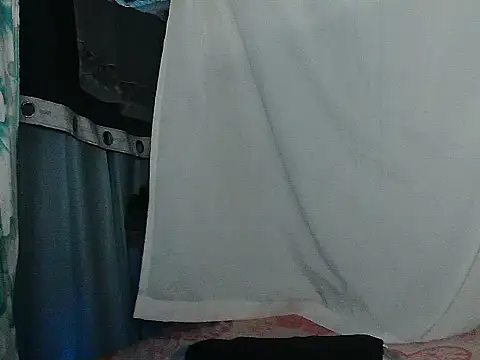 milagrose_rose webcam