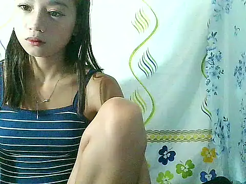 Asianpinay_Skinny1818 webcam