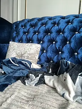 Alittleasiangirl live sex cam